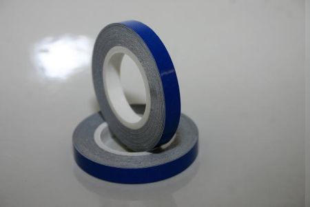 Prúžky na kolesá s aplikátorom - modré fluorescentné - materiál 3M 